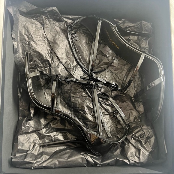 Saint Laurent Cassandra 100 YSL 38 1/2 - Picture 8 of 8